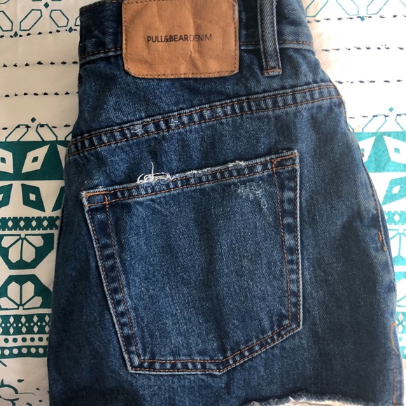 Jean shorts from Pull and Bear - Picture 3 of 4